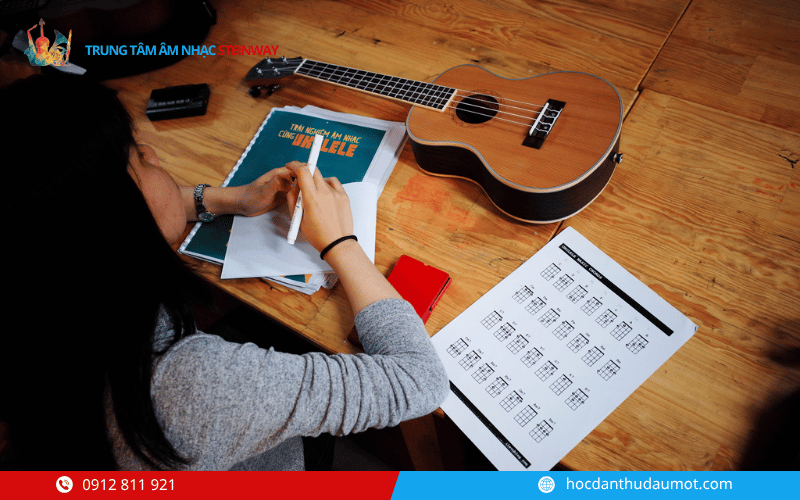 Giới thiệu trung tâm dạy đàn Ukulele tại Thủ Dầu Một