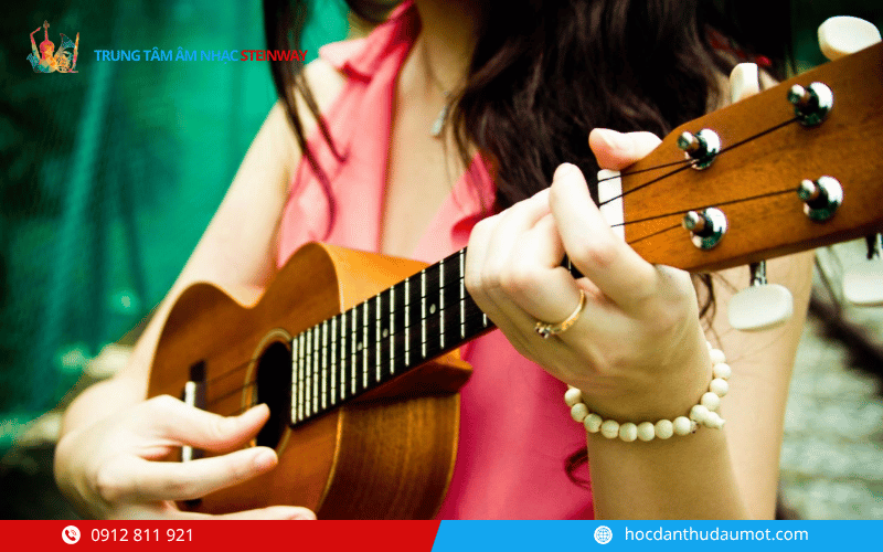 Lợi ích khi học đàn Ukulele tại Thủ Dầu Một