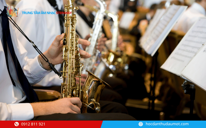 Những lưu ý quan trọng khi học kèn Saxophone tại Bình Dương