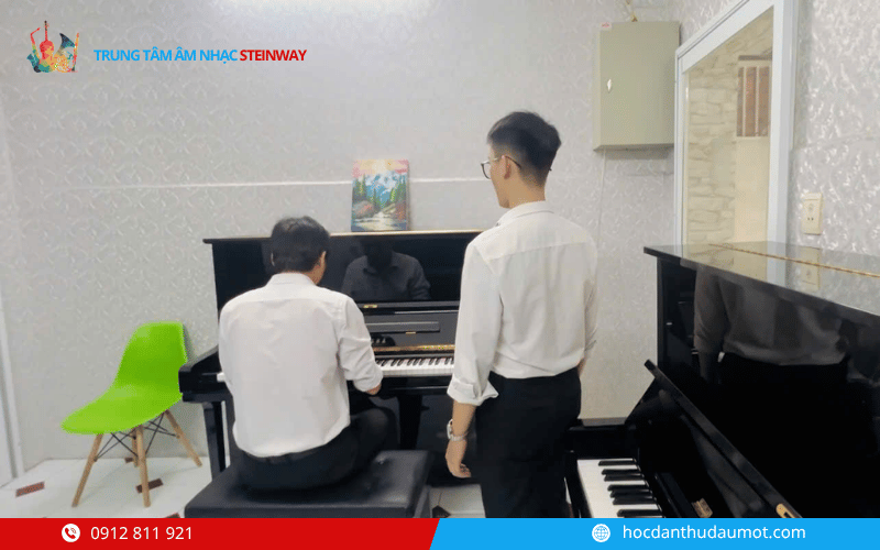 Trung tâm dạy Thanh Nhạc tại Thủ Dầu Một - Steinway