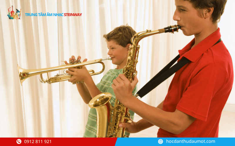 Ưu điểm khi học Saxophone tại Steinway